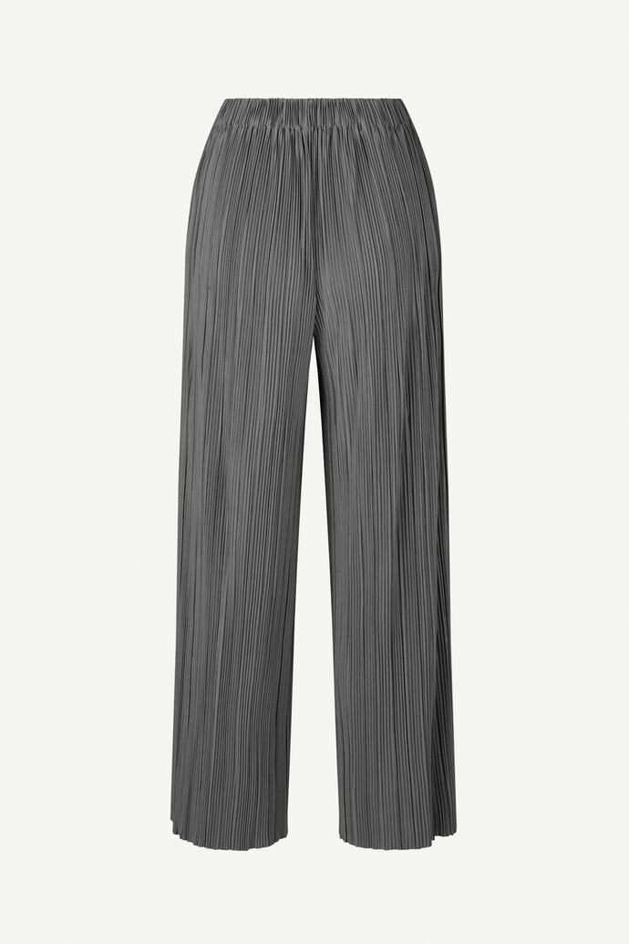 The best-selling Uma trousers by Samsoe Samsoe are relaxed and refined pleated trousers with an elastic waistband. Available in grey, brown, pageant blue, black, oyster, brown, and plum. Wide Leg Bottoms With Folds, Chic Solid Bottoms With Folds, Chic Bottoms With Folds, Elegant Solid Bottoms With Folds, Chic Wide Leg Bottoms With Folds, Relaxed Fit Pleated Ankle Pants, Pleated Relaxed Fit Ankle-length Pants, Wide Leg Bottoms With Folds For Workwear, Relaxed Fit Straight Pleated Pants