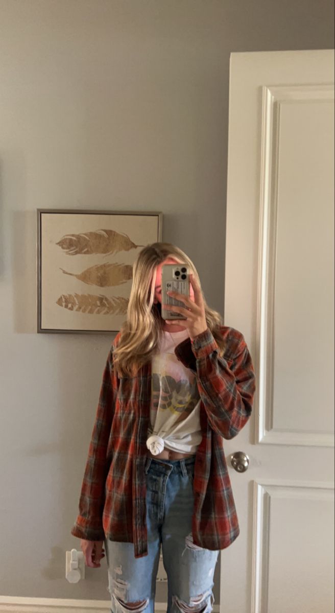 Ll Bean Flannel Outfit, Flannel Under Sweater, Flannel With Skirt, Tan Flannel Outfit, Orange Flannel Outfit, Flannel Aesthetic, Thrift Bundle, Fall Outfits Flannel, Flannel Outfit