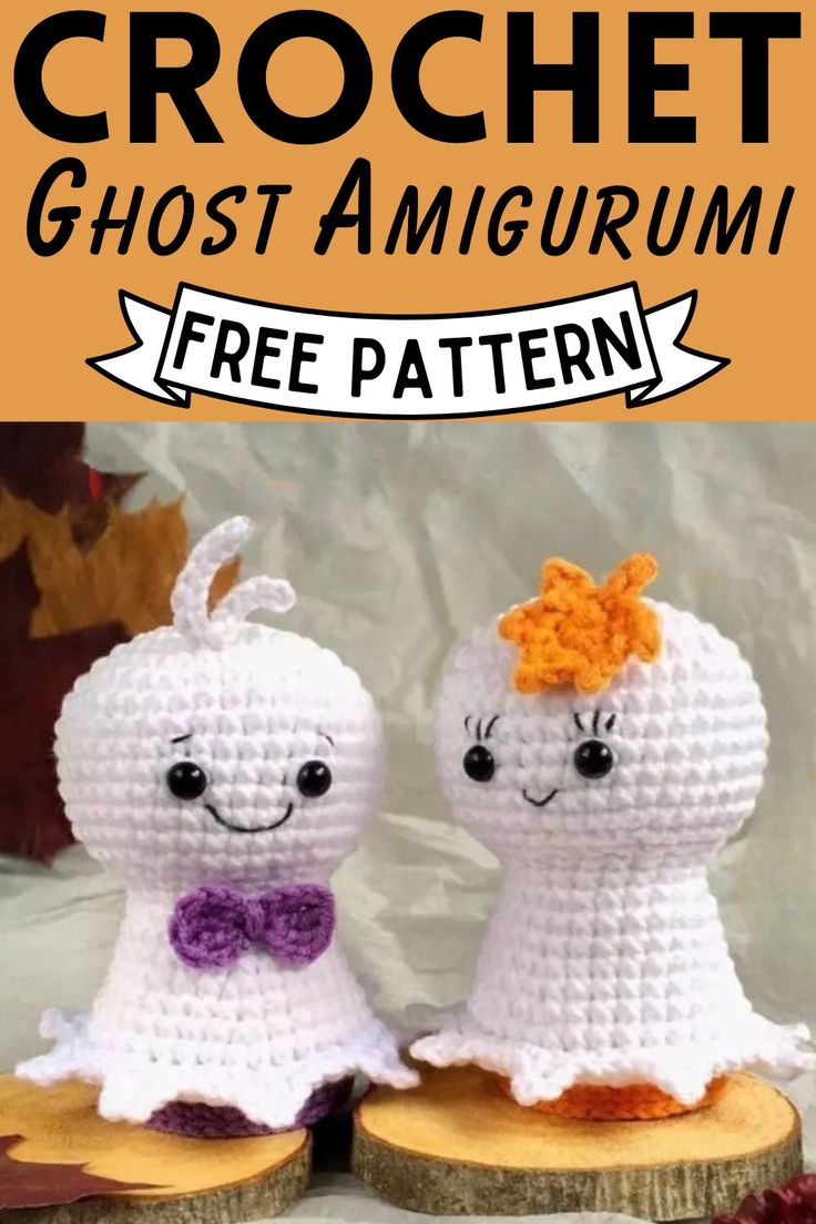 two crochet ghost amigurmi are sitting on top of wooden logs with text overlay that says, free pattern