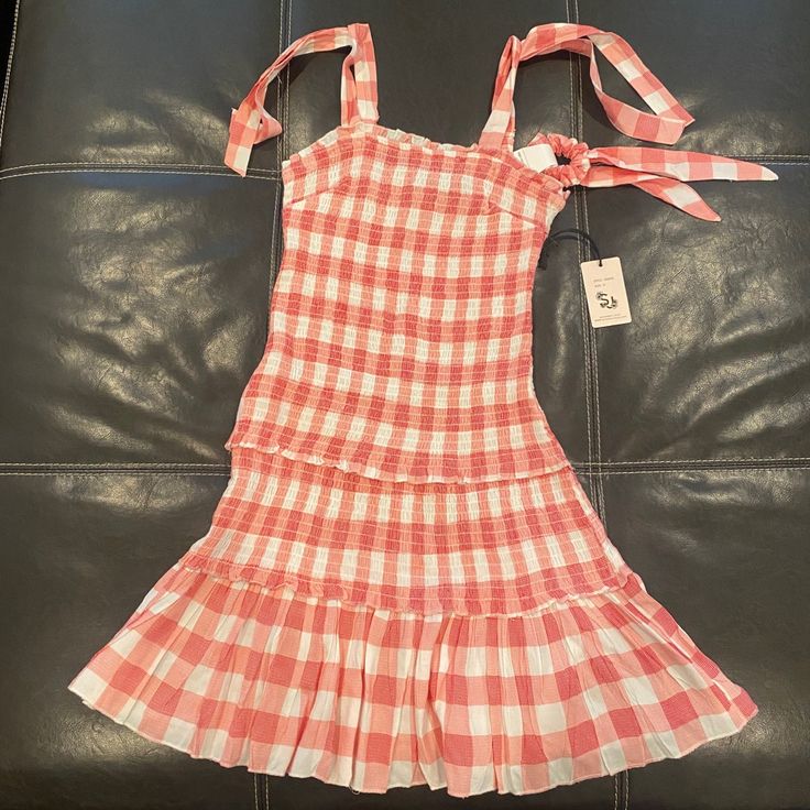 Nwt Sincerely Jules Gingham Smocked Ruffle Dress! Size Small. Comes With Matching Scrunchie! Cute Gingham Smocked Dress With Ruffles, Cute Fitted Smocked Dress With Ruffle Hem, Spring Sleeveless Smocked Gingham Dress, Summer Gingham Smocked Sleeveless Dress, Sleeveless Gingham Smocked Dress For Spring, Cotton Gingham Smocked Dress With Ruffles, Cotton Smocked Dress With Ruffles In Gingham, Cotton Smocked Dress With Ruffles For Picnic, Casual Gingham Dress With Ruched Details