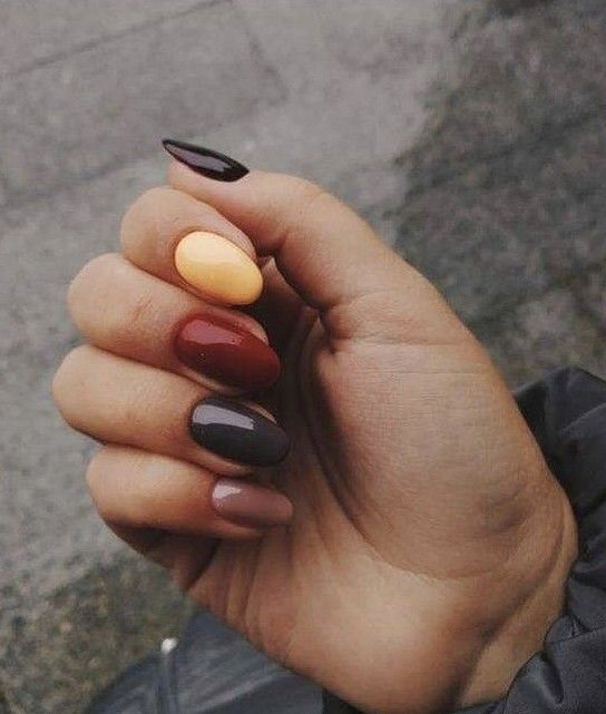 Stars Nails, Unghie Sfumate, Solid Color Nails, Manicure Colors, November Nails, Autumn Nails, Black Mamba, Fall Nail Designs, Creative Nails