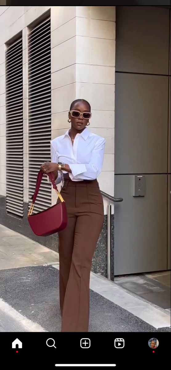 Corporate Woman Outfit, Brown Dress Work Outfit, Corperate Girl Outfits, Jobs Outfits For Women, Coperate Outfits, Brown Suit Pants Outfit Women, Boss Outfit Woman Classy Business Attire, Brown Business Pants Outfit, Pastel Monochrome Outfit