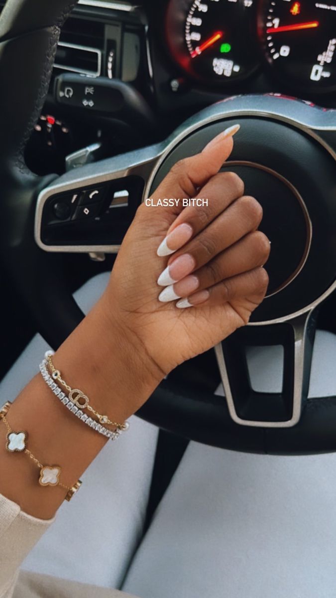 French manicaure long almond pointy shape | brown skin nails | dark slin nail design | nail inspo French Tips Pointy, French Nails Dark Skin, French Tip Nails Dark Skin, Almond Nails Dark Skin, Brown Skin Nails, French Manicure Almond, Butter Nails, Pointy Almond, Nails Dark Skin