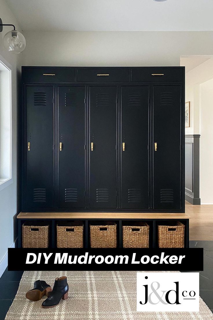 Black built-in mudroom lockers Garage Lockers, Entry Way Lockers, Kids Locker, Built In Lockers, Diy Locker, Home Lockers, Vintage Lockers, Mudroom Lockers, Joinery Design