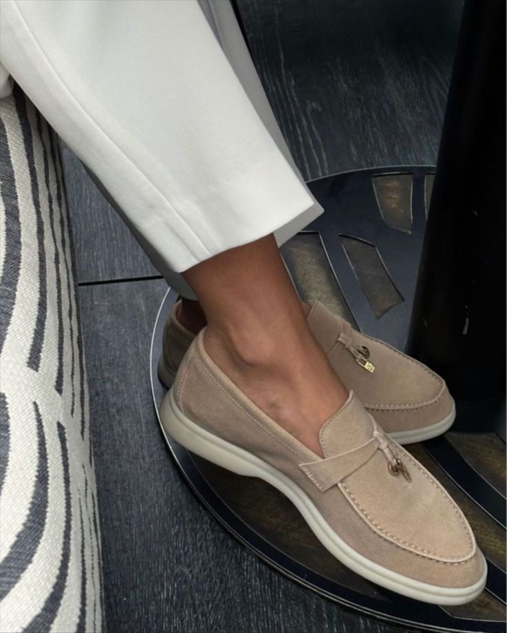 Loro Piana Summer Charms Walk … curated on LTK Loro Piana Summer Charms, Classy Shoes, Stunning Shoes, Shoe Inspiration, Shoe Inspo, Aesthetic Shoes, Loro Piana, Product Images, Elegant Outfit