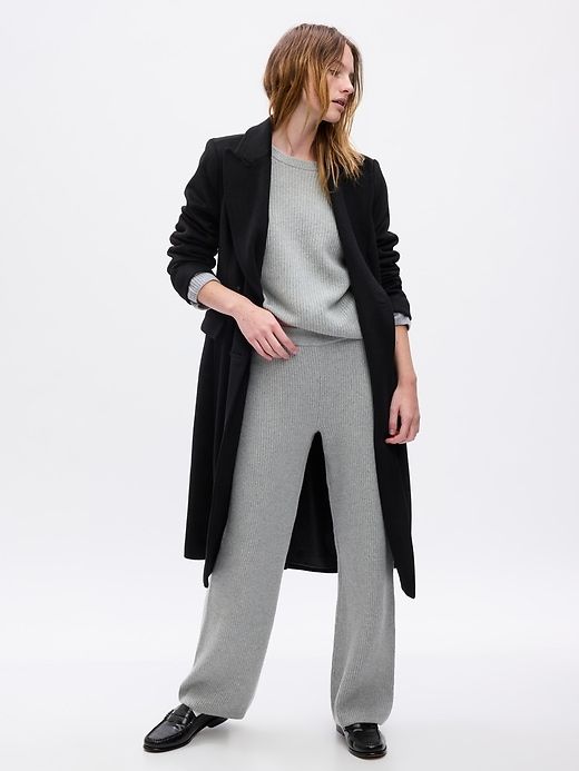 CashSoft Shaker-Stitch Sweater Pants Fall Wool Pants For Loungewear, Gap Relaxed Fit Pants For Fall, Casual Cashmere Bottoms For Fall, Cozy Cashmere Bottoms For Fall, Gap Bottoms For Everyday Fall Use, Everyday Wide Leg Winter Pants, Cozy Cashmere Bottoms For Winter, Cashmere Wide Leg Bottoms For Winter, Chic Cashmere Winter Bottoms