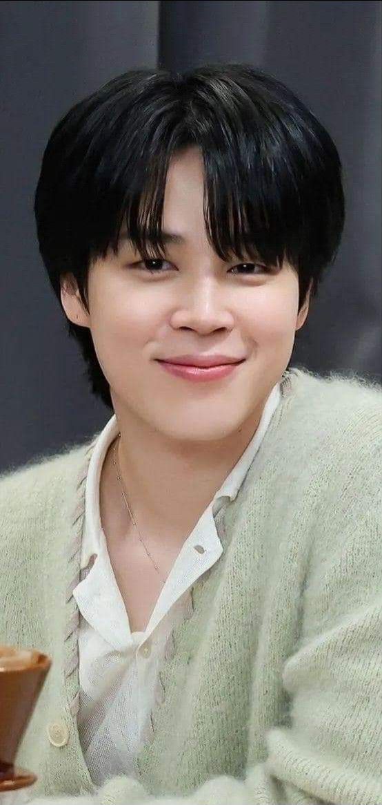 Jimin Pictures Cute, Bts Jimin Pics, Bts Cute Pics, Park Jimin Photos, Jimin Cute Pics, Jimin Beautiful, Park Jimin Boyfriend Material, Jimin Handsome, Bts Jimin Cute