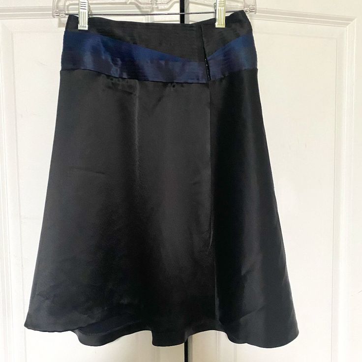 Gorgeous Gorgeous Silk Skirt Size 36. Looks Like A Sample. Never Worn! Beautiful Blue Ombre Waist Line . Hook And Eye Closures! Little Pleats For Waist! Waist25 Length 21 1/2" Elegant A-line Mini Skirt For Evening, Black Silk Skirt For Workwear, Black Relaxed Silk Skirt, Relaxed Black Silk Skirt, Chic Black Silk Skirt, Elegant Evening A-line Mini Skirt, Black Silk Flared Skirt, Knee-length Silk Party Skirt, Black Knee-length Mini Skirt For Evening