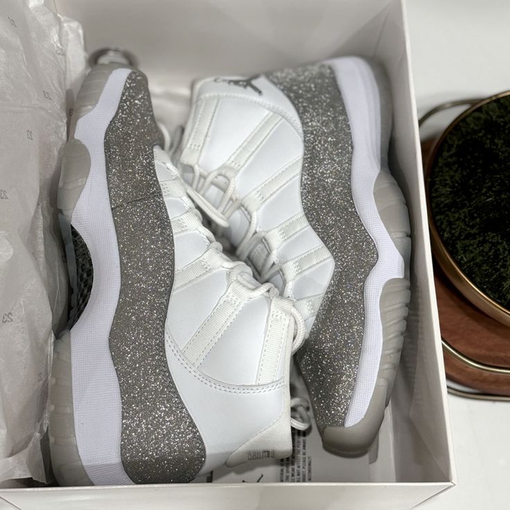 Worn Once Womens Air Jordan 11 Retro White And Silver Glitter Jordan Shoes Women, Womens Air Jordan, Womens Air Jordans, Air Jordan 11 Retro, Womens Jordans, Jordan 11 Retro, Air Jordan 11, Jordan 11, Retro Color