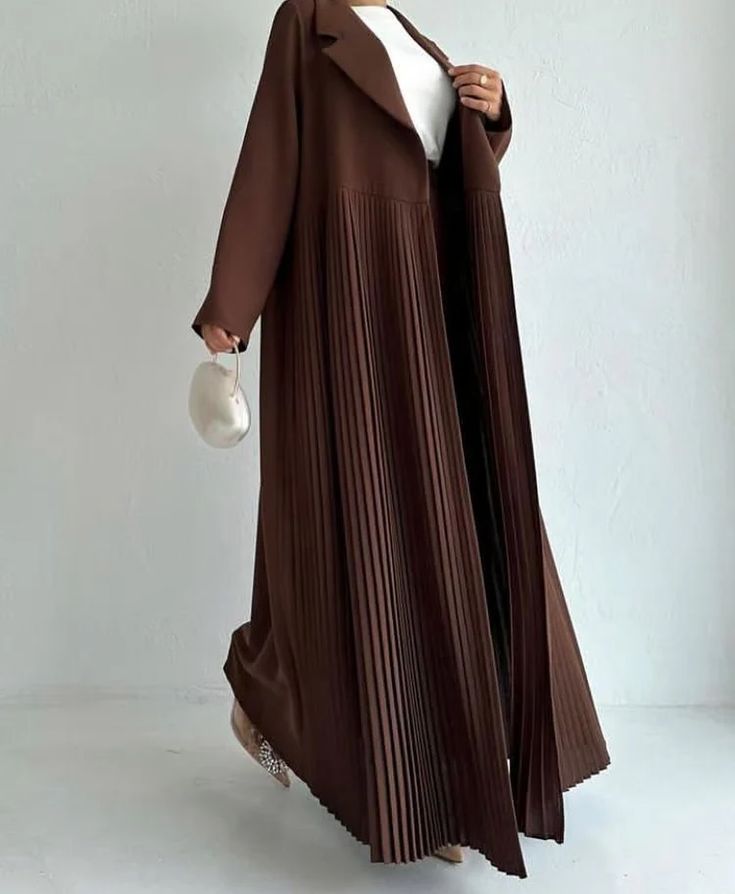 Brown Long coat Abaya with matching pants & Shyla #abaya #fashion #modestfashion #modestclothing #abayadubai #abayastyle #ootd #abayaoutfit #hijabers #smbymanal #fyp Abaya Brown, Abaya Business, Coat Abaya, Abaya Outfit, Abaya Style, Modesty Fashion, Abaya Designs, Dress Inspo, Matching Pants