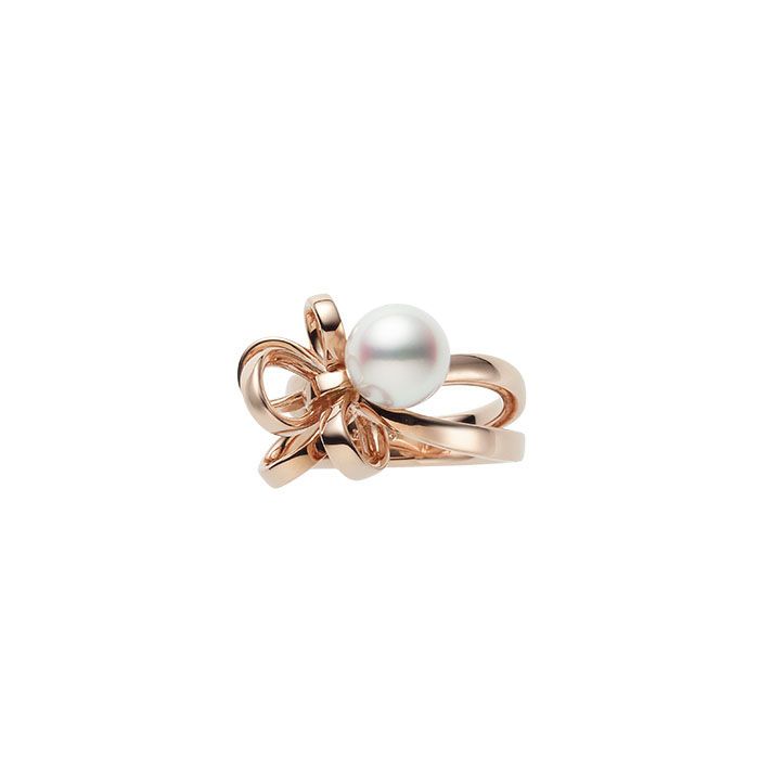 Mikimoto 18k Rose Gold Akoya Pearl Ribbon Ring Mikimoto Jewelry, Akoya Pearl Ring, Rose Gold Ribbon, Conch Pearl, Ribbon Ring, Pearl Jewels, Bling Rings, Pearl Types, Akoya Pearls