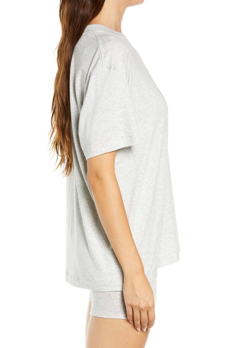 Knit from a stretch cotton-and-modal blend, this slouchy-fit T-shirt from Kim Kardashian West's SKIMS line will bring undeniable comfort to your lounge look. 27" length (size Medium) Crewneck Short sleeves 48% modal, 47% cotton, 5% spandex Machine wash, tumble dry Imported Women's Clothing Lounge Looks, T Shirt Cut, Boyfriend T Shirt, Cut Tshirt, Move In, Oversized T Shirt, Cut Shirts, Oversized Tshirt, Kim Kardashian