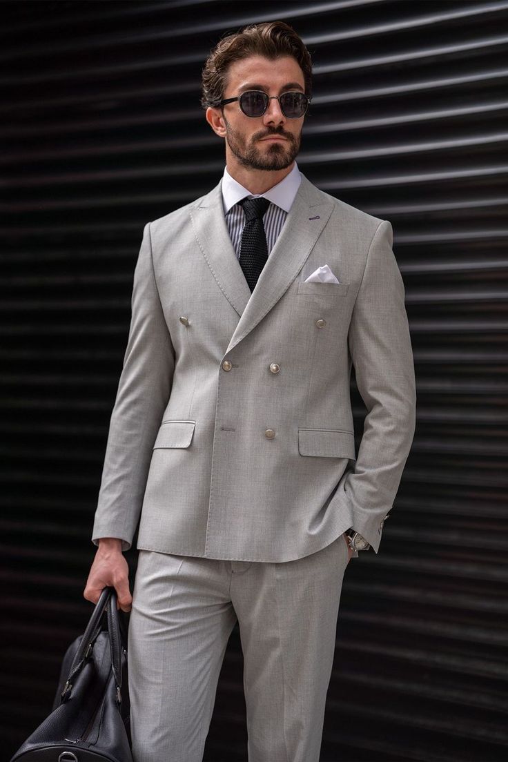 Light Grey Suit Men, Mens Suits Style Modern Classy, Mens Suits Style Modern, Double Breasted Suit Men, Grey Pinstripe Suit, Grey Suit Men, Double Breasted Tuxedo, Stylish Mens Suits, Suit Stores