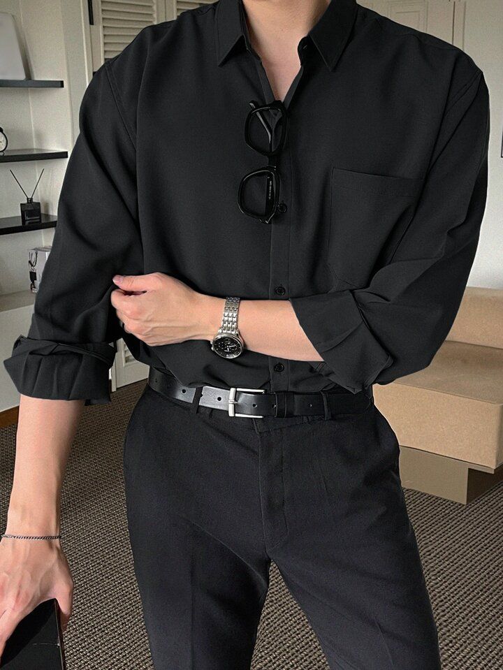 Free Returns ✓ Free Shipping✓. DAZY Men Solid Pocket Patched Shirt- Men Shirts at SHEIN. Black Shirt Outfits, Black Outfit Men, Shirt Outfit Men, Work Fits, Mens Casual Dress Outfits, Men Stylish Dress, Guys Clothing Styles, Elegante Casual, Mens Fashion Casual Outfits