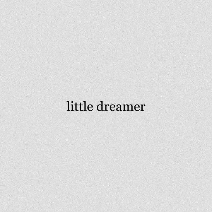 the words little dreamer are black and white