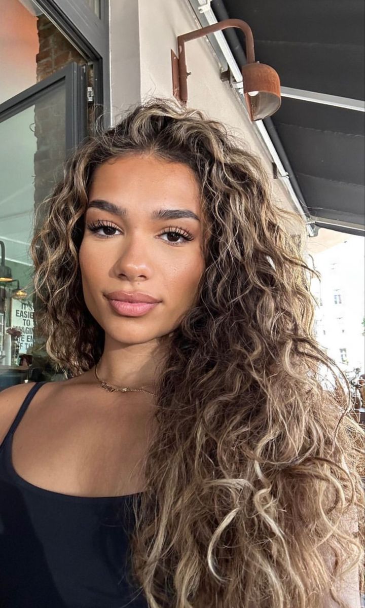 Money Pieces On Naturally Curly Hair, Cool Tone Curly Hair, Curly Hair Ash Brown, Ash Brown Balayage Curly Hair, Money Piece Balayage Curly Hair, Long Loose Curly Hair, Hair Color On Pale Skin, Ashy Brown Curly Hair, Ash Blonde Hair Curly