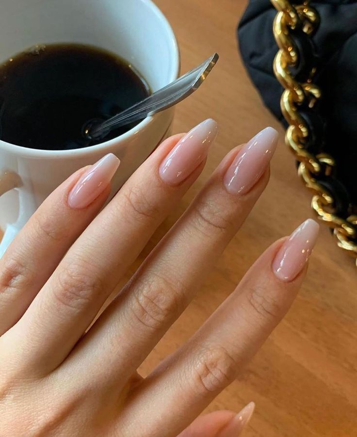 Bridal Nails Wedding, Nails For Bride, Milky Nails, Casual Nails, Classy Acrylic Nails, Wedding Nails For Bride, Wedding Nails Design, Nails Wedding, Soft Nails