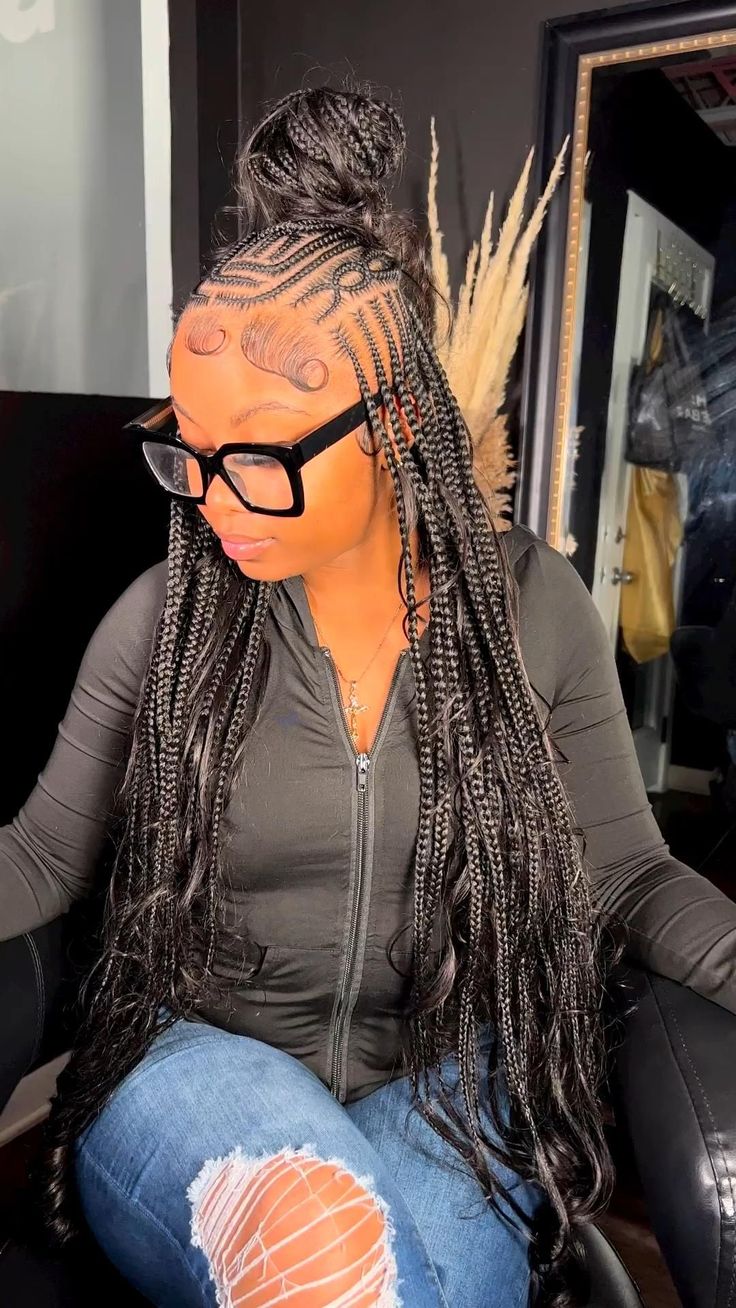 Summer Braiding Hairstyles, Braided Hairstyles With Designs, Braids Designs For Black Women, Braids For Prom, Half Up Half Down Braided Hairstyles, Braids Straight Back, Summer Braids For Black Women, Curlie Hairstyles, Straight Back Hairstyles