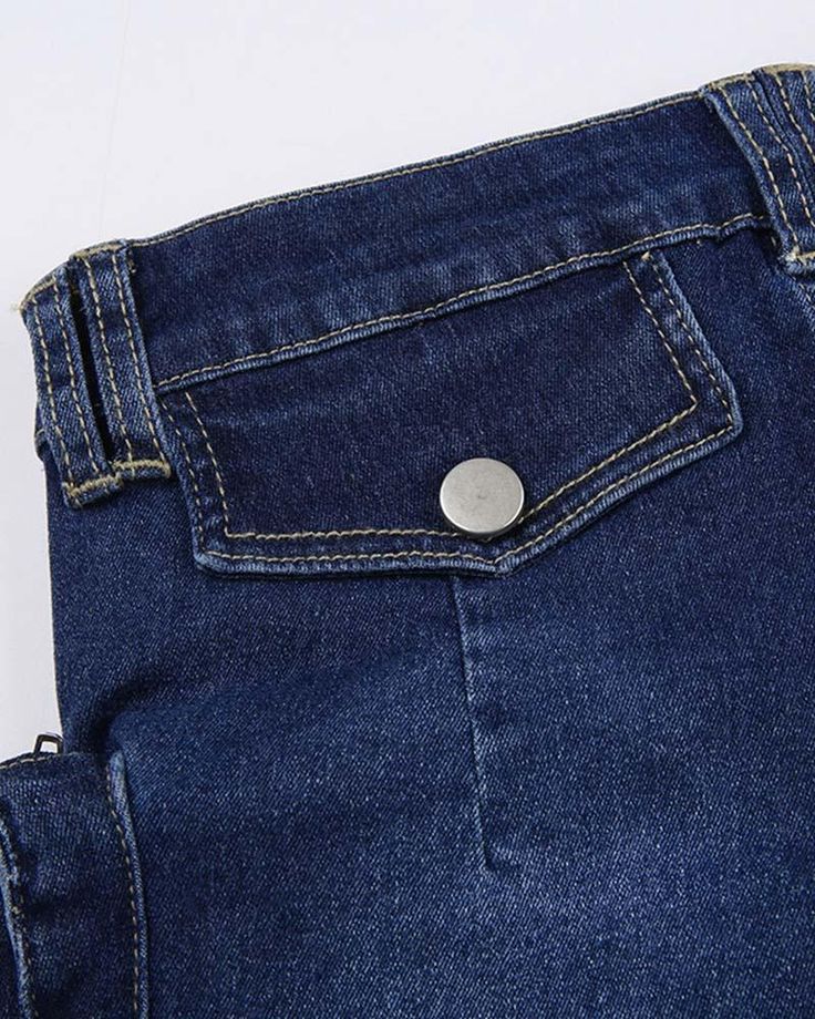 Details: Denim shorts with pockets designBottom Length: ShortMaterials:75% Cotton + 25% Polyester Pockets Design, Crop Top Blouse, Maxi Dress Party, Knitwear Cardigan, Jean Skirt, Sweater Blouse, Cardigan Jacket, Shorts With Pockets, Denim Blue