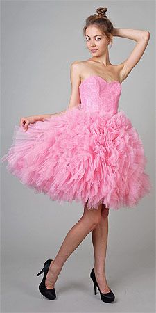 I want this for my birthday dress! Betsey Johnson Wedding Dress, Poofy Prom Dresses, Bat Mitzvah Dresses, Dress Bar, Birthday Dress 21st, Poofy Dress, 21st Birthday Outfits, Pink Prom, Pink Prom Dress