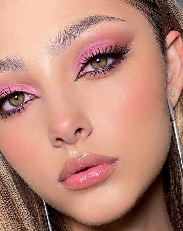 Teknik Makeup, Makeup Cantik, Prom Eye Makeup, Pink Eye Makeup, Eye Makeup Looks, Cute Eye Makeup, Pink Eye, Eye Makeup Pictures, Smink Inspiration