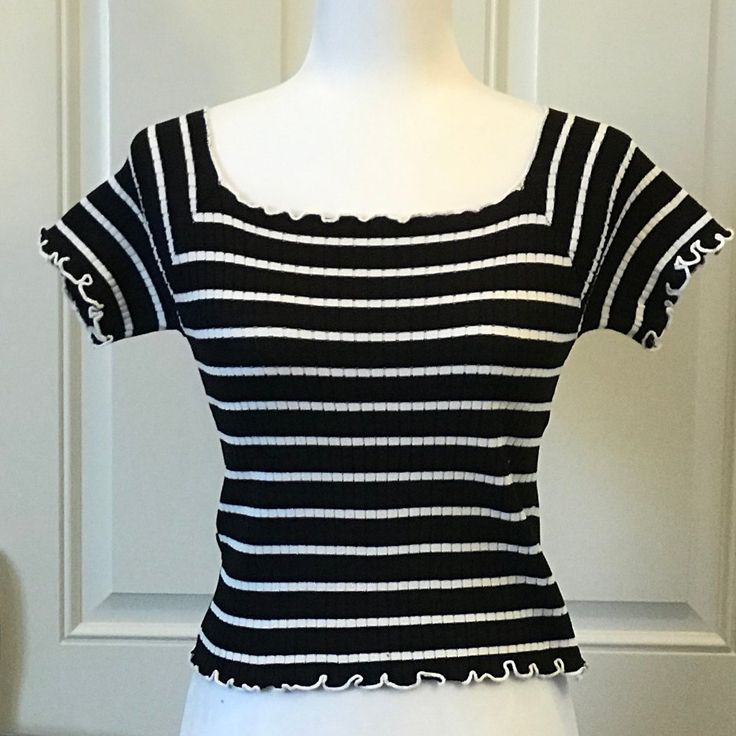 Brand New And Never Worn Color: Black/White Size: One Size Material: Cotton/Polyester Pattern: Stripe Black And White Crew Neck Tops For Spring, Fitted Cotton Tops In Black And White, Black And White Fitted Tops For Summer, Fitted Black And White Summer Tops, Fitted Black And White Tops For Summer, Black And White Short Sleeve Top For Spring, Clothes Board, Ballet Beauty, Bday Ideas