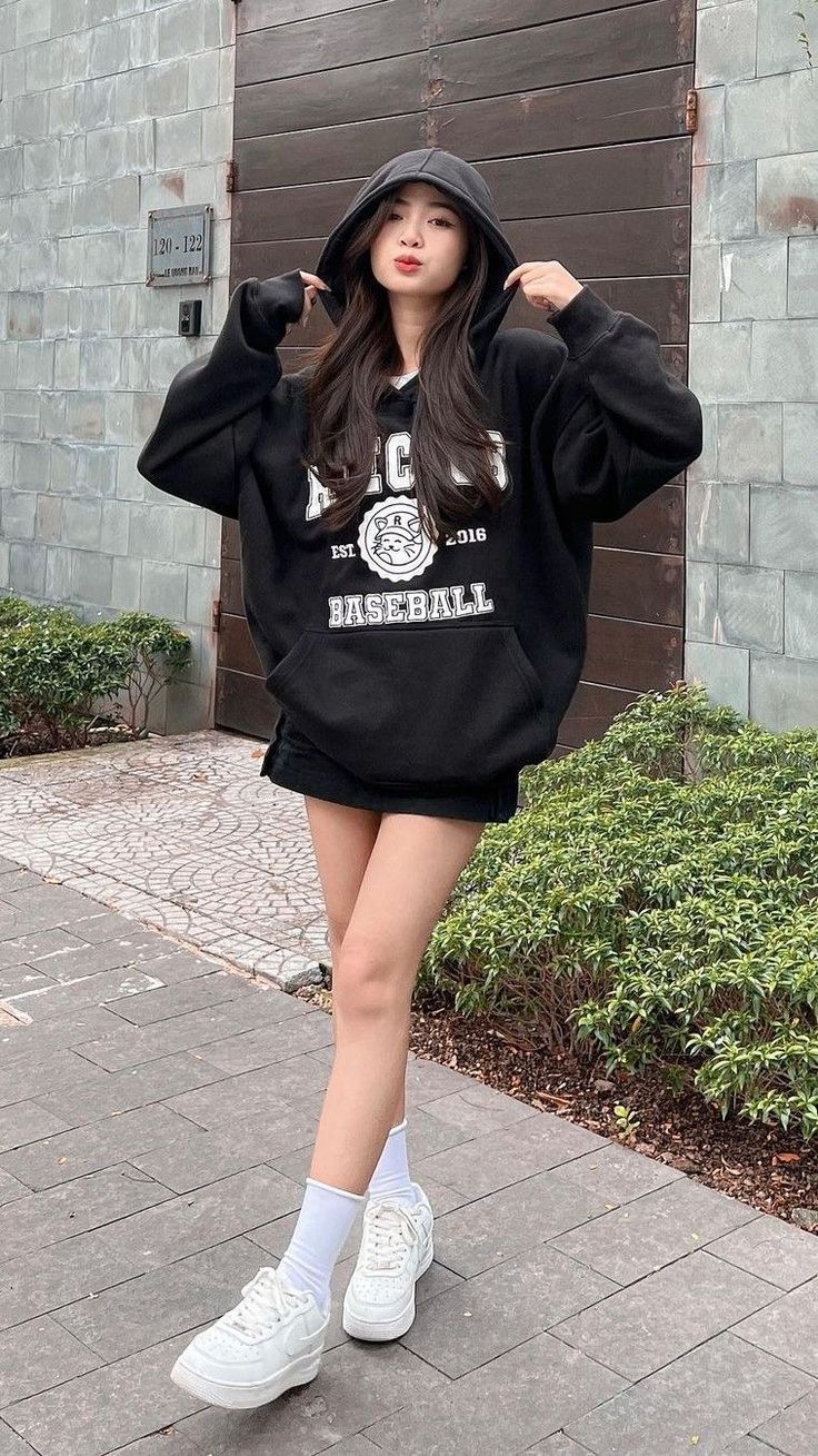 Outfit Korean Style, Simple Style Outfits, Korean Outfit Street Styles, Outfit Korean, Korean Casual Outfits, Style Korea, Everyday Fashion Outfits, Casual Day Outfits, Mode Inspo