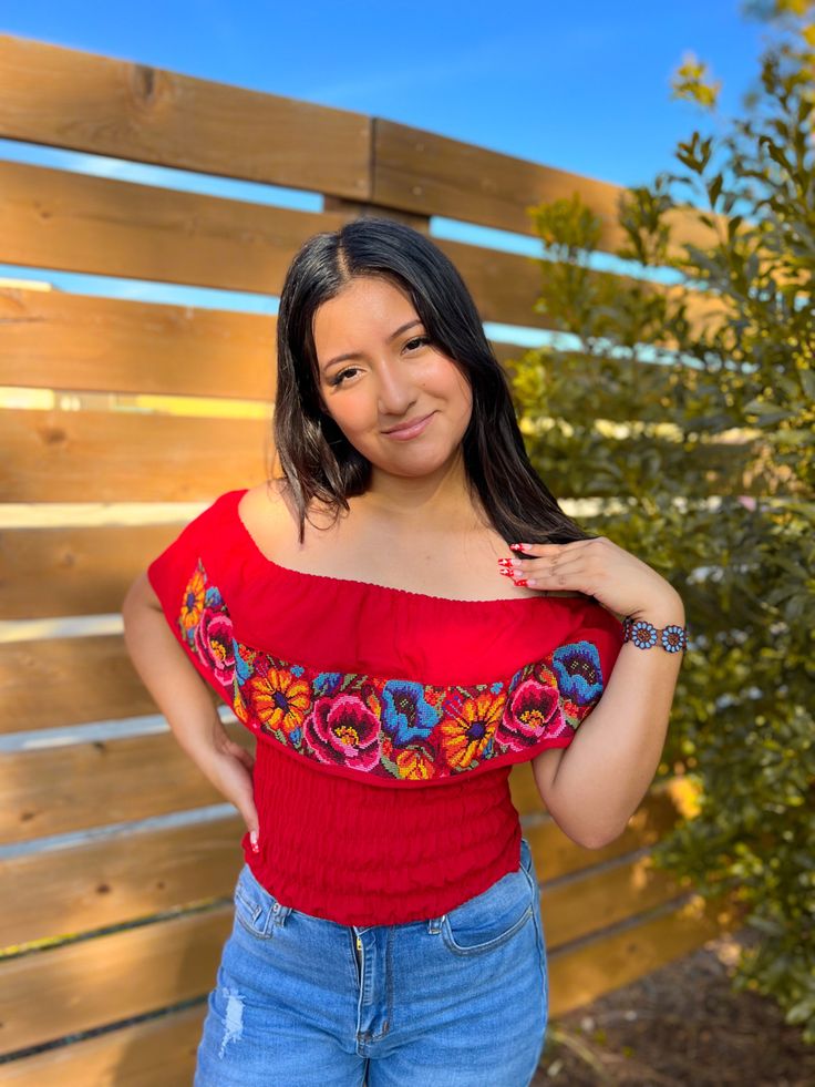 Ropa mexicana / Ropa Artesanal / Mexican clothing / Floral embroidered blouse / #fashion #ootd #ootdfashion #mexicana #handmade #latinaownedbusiness #mexicansandals #sandals #summerstyle #summervibes #summernails Artisan Embroidered Summer Top, Artisan Embroidered Tops For Summer, Handmade Short Sleeve Tops For Spring, Red Fitted Bohemian Embroidered Top, Fitted Red Bohemian Embroidered Top, Handmade Folk Tops For Summer, Handmade Bohemian Fitted Tops, Fitted Folk Style Top For Fiesta, Handmade Fitted Bohemian Tops