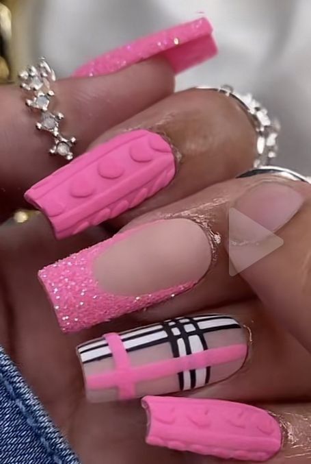 February Nail Designs 2024, Pink Plaid Nail Designs, Pink Burberry Nails, Valentines Nails Designs Short, Nails Designs Short, Valentines Nails Designs, Plaid Nail Designs, Designs For Short Nails, Multicolored Nails