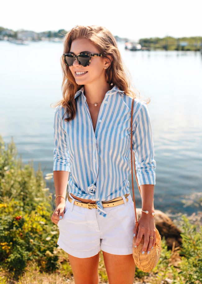 Summertime Outfits, Weather Outfits, Preppy Summer Outfits, Location Inspiration, Classy Girl, Summer Outfit Ideas, Warby Parker, Sailing Outfit, Elegante Casual