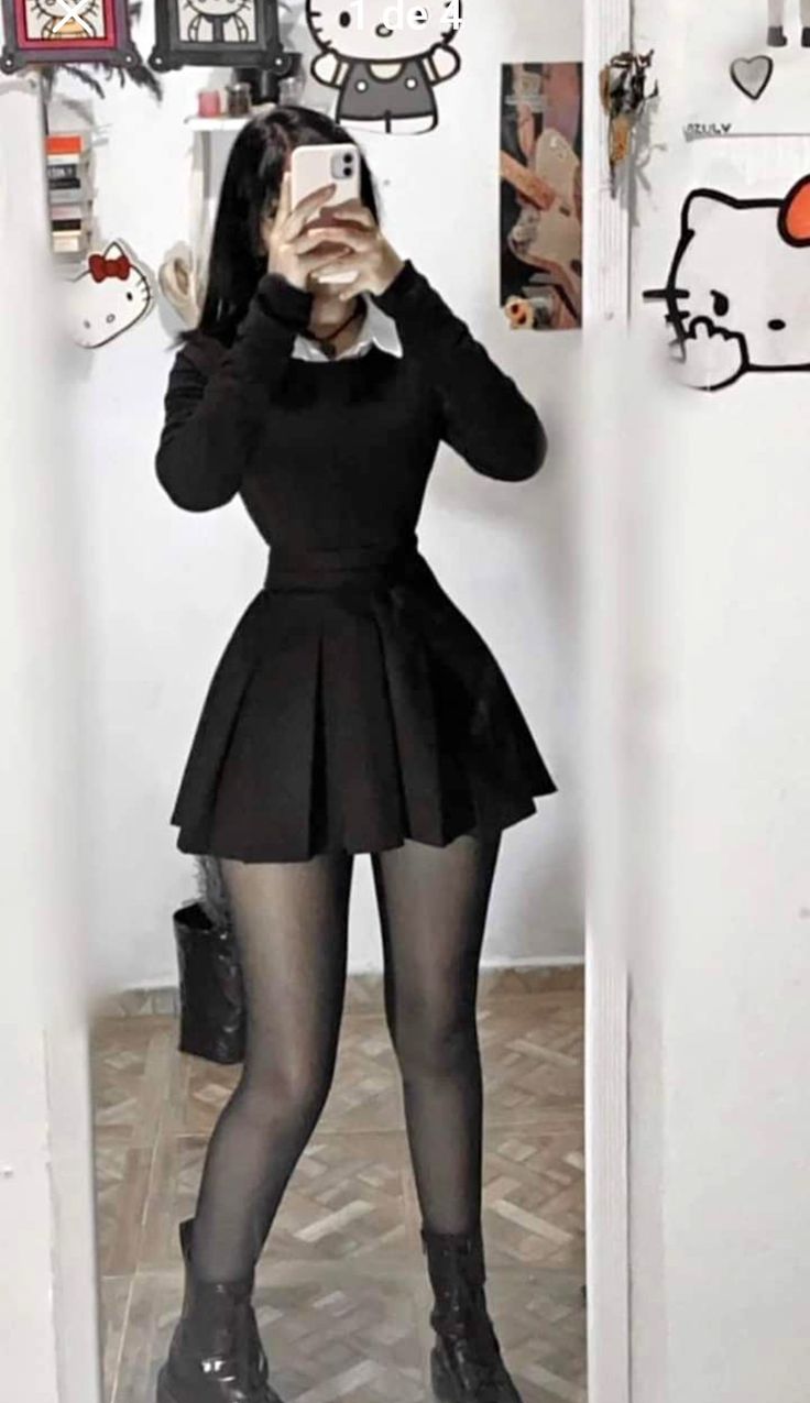 Dark Outfits, Elegante Casual, Edgy Outfits, Teen Fashion Outfits, Grunge Outfits, Outfits Casuales, Cute Casual Outfits, Skirt Outfits, Teen Fashion