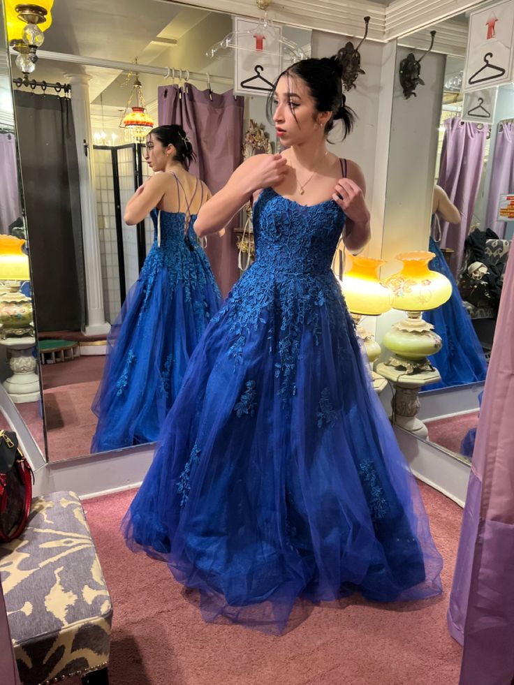 Fluffy Prom Dresses Ball Gowns, Blue Puffy Prom Dresses, Blue Prom Dresses Puffy, Blue Ballgown Dress, Blue Ballgown, Prom Dress Aesthetic, Poofy Prom Dresses, Puffy Prom Dresses, Quince Stuff