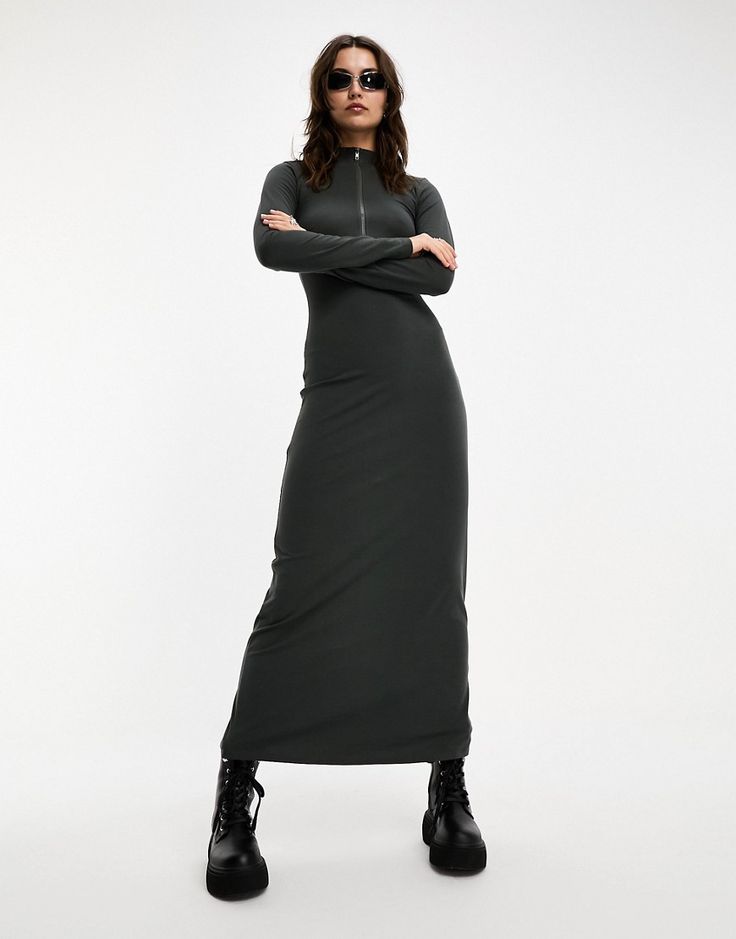 Dress by Collusion Exclusive to ASOS High neck Long sleeves Partial zip closure Slim fit Long Turtleneck Dress, Mock Neck Maxi Dress, Classic Corvette, High Neck Long Sleeve, Turtle Neck Dress, Dress Zipper, Long Sleeve Maxi, Grey Fashion, Winter Dresses