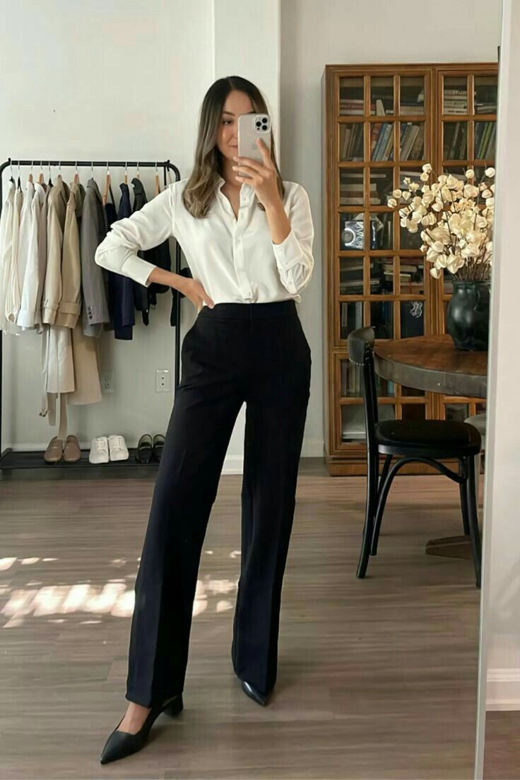 Lawyer Outfits Women, Formal Attire Women, Business Formal Outfit, Outfit Formal Mujer, Corporate Attire Women, Internship Outfit, Attorney Outfit, Formal Business Attire, Lawyer Outfits