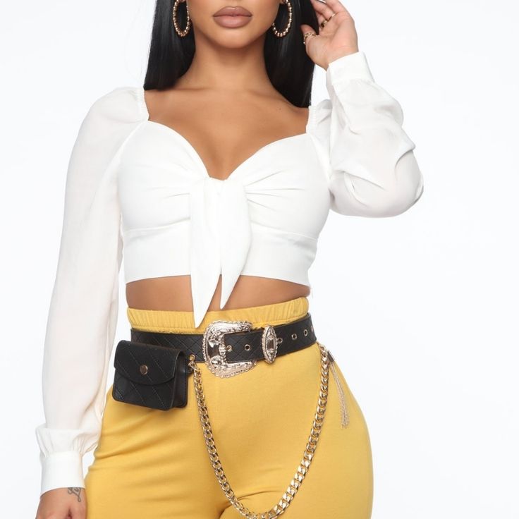 Turn Heads In This Sexy Crop Top. Perfect For Date-Night Or A Gno! Has Side Zipper And Ties In Front. Size Is Medium But It Fits More Like A Small To Me In The Chest Area, I'm A 32dd For Reference. Perfect For You Petite Ladies White V-neck Crop Top For Night Out, Chic White Crop Top For Night Out, Elegant White Crop Top For Date Night, Trendy White Tops For Going Out, New Fashion Tops, Chiffon Crop Top, Stephanie Rao, New Style Tops, Teenage Outfits