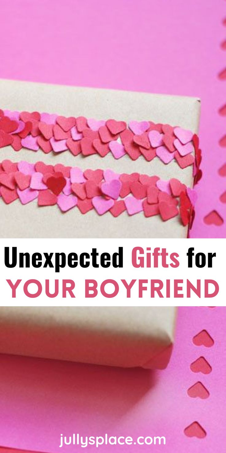 Gifts for Your Boyfriend Small Gifts Ideas For Boyfriend, Boyfriend Birthday Gift Box Ideas, Cool Presents For Boyfriend, Thoughtful Gift Ideas For Boyfriend, Cute Things To Give Your Boyfriend Diy, Fit Gifts For Boyfriend, Bf Picture Gift Ideas, New Year Present Ideas For Boyfriend, Creative Christmas Presents For Boyfriend