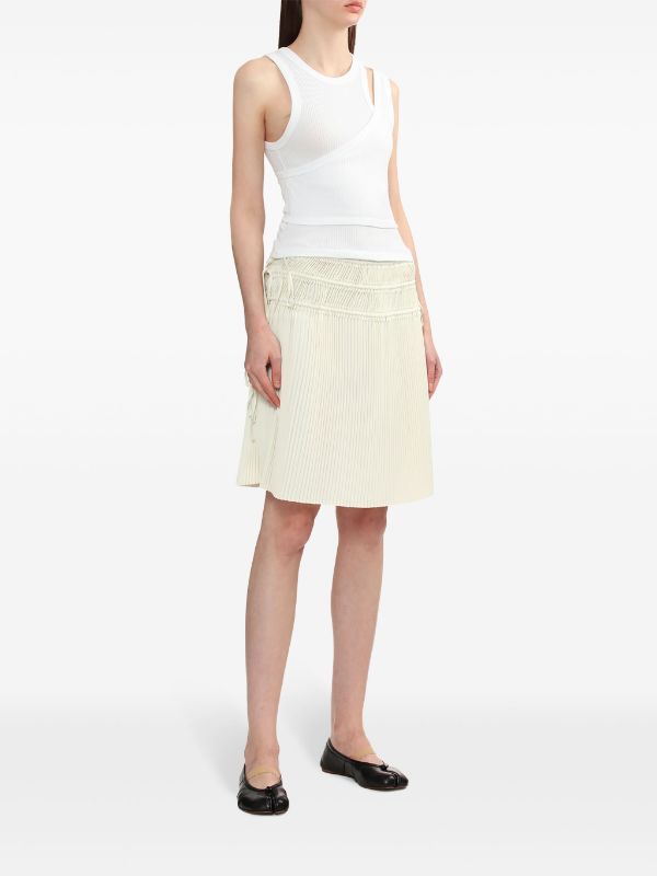 Helmut Lang strap-detail Pleated Midi Skirt - Farfetch Satin Mini Skirt, Cotton Midi Skirt, High Rise Skirt, Latest Skirts, Versace Outfit, Twill Weave, Black Midi Skirt, Satin Skirt, Pleated Midi Skirt