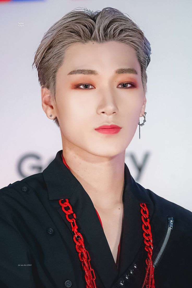 Male Kpop Idol Makeup, Idol Makeup, Makeup 2024, High Cheekbones, Ateez San, Male Makeup, Bare Face, Makeup Tutorial For Beginners, Purple Love