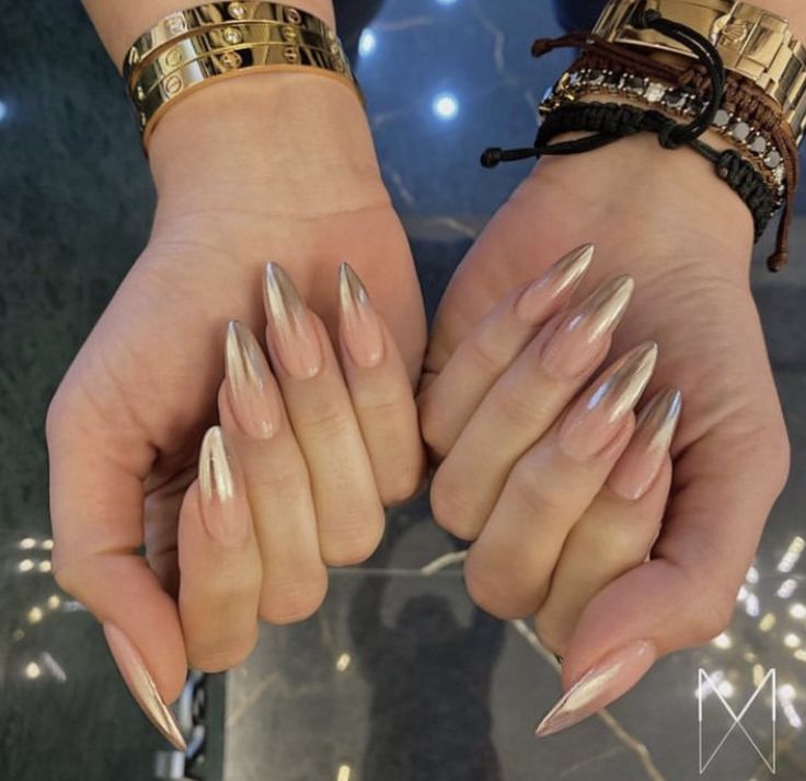 chrome nails, chrome nail, chrome nail design, nail art, nail design Raised Chrome Nails, Nuteral Nails Chrome, Isolated Chrome Nails, 3d Gold Chrome Nails, Silver Chrome Detail Nails, Chrome Manicure, Glitter Manicure, Pink Chrome, Chrome Nails Designs