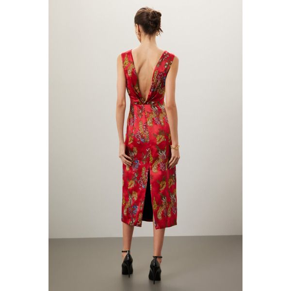 Red floral jacquard (55% Polyester, 30% Acetate, 9% Silk, 6% Nylon). A-line. Sleeveless. Crewneck. Back zipper closure. 55.5" from shoulder to hemline. Made in the Usa. Floral Print Sleeveless Midi Dress For Gala, Sleeveless Floral Print Midi Dress For Gala, Red Sleeveless Silk Midi Dress, Red Floral Print Midi Dress For Evening, Red Silk Midi Dress With Floral Print, Red Silk Midi Dress For Gala, Silk Dresses, Floral Gown, Rent The Runway