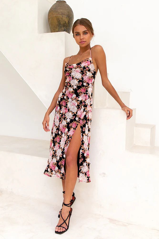 We're dreaming of restaurant dates by the ocean and enjoying the breeze in our Imparlour Midi Dress! Style this floral statement with neutral heels and gold jewellery. Midi Dress Pink, Neutral Heels, Corset Midi Dress, Draped Midi Dresses, One Shoulder Midi Dress, Yellow Midi Dress, Midi Dress Style, Chiffon Midi Dress, Linen Midi Dress