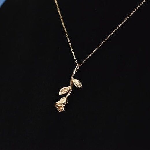 14K Rose Gold pendant necklace.Necklace length18 InchesPendant height1 InchesPendant width0.5 InchesLength 16"- 20" chainPendent 1" x 0.5" As well please remember it takes up to 19-21 days to make and ship this item. Rose Gold Pendant Necklace, Rose Stem, Rose Gold Pendant, Rose Necklace, Necklace Rose, Necklace Necklace, 21 Days, Bridesmaid Gift, Gift Birthday