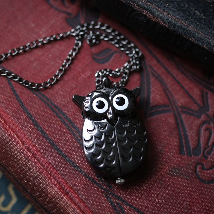 Owl watch necklace with a high quality quartz movement inside. If you squeeze his ears together his wings open up to reveal the time.On 26 inches of antiqued brass chain.I can make this chain any length for no extra charge. Just leave me a note at checkout!You can adjust the time by pulling up the knob and turning. Vintage Gunmetal Jewelry As Gift, Vintage Gunmetal Jewelry For Gift, Gunmetal Vintage Jewelry For Gift, Mechanical Pocket Watch, Silver Owl, Cameo Ring, Taurus And Gemini, Cute Necklace, Watch Necklace