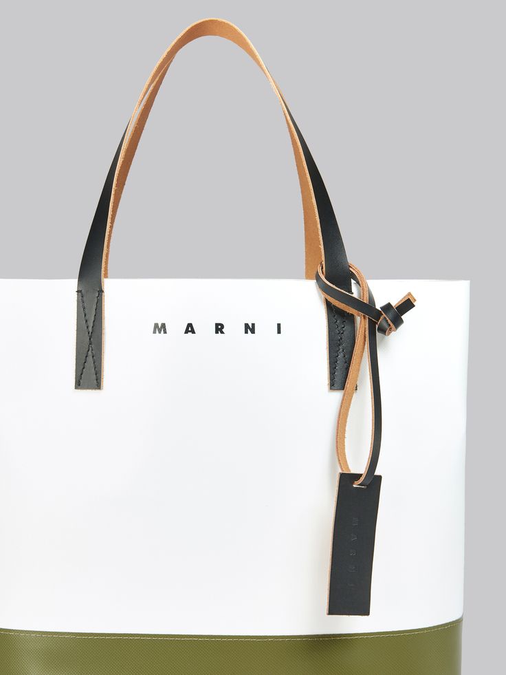 North/South open tote bag. Colour-block design. Leather handles and tag with embossed Marni logo. Printed Marni logo. Modern Shoulder Bag With Logo For Errands, Modern Bags With Logo For Daily Use, White Bags With Logo Hardware For Everyday, Rectangular Shoulder Bag With Logo For Shopping, Modern Top Handle Bags With Logo, Everyday Rectangular Bags With Logo Hardware, Modern Shoulder Bag With Logo For Shopping, Modern Shoulder Bag With Logo Hardware For Shopping, Rectangular Everyday Bags With Logo