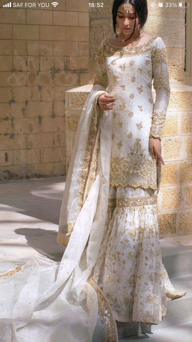 Nikah Outfit, Pengantin India, Desi Dress, Desi Wedding Dresses, Nikkah Dress, Desi Wear, Bridal Dresses Pakistan, Gaun Fashion, Pakistani Wedding Outfits