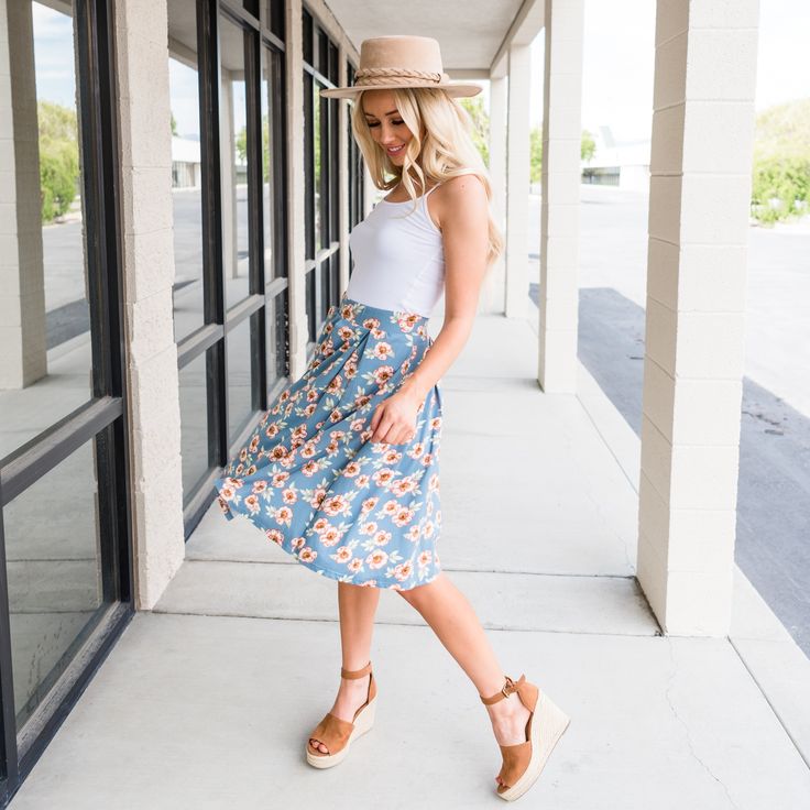 How adorable is this skirt?! It features an adorable fun floral print throughout, soft material your skin will love, and an elastic waistband. Offering comfort all while looking and feeling fabulous. Made in the USA! Sizes: Small 0-4 Medium 6-8 Large 10-12 Description: Model is 5'6'' wearing size small Runs Small (Order Size Up) Casual Spring Full Skirt Bottoms, Floral Print Flowy Skirt, Casual Floral Print Skirt For Vacation, Floral Print Flowy Skirt For Day Out, Vacation Floral Print Full Skirt Bottoms, Cute Lined Skirt For Day Out, Summer Skirt With Floral Print, Floral Print Full Skirt Bottoms For Vacation, Relaxed Beach Skirt For Spring