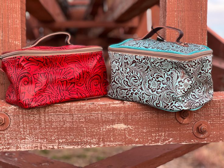 Tooled leather makeup bag Available in Red or Turquoise Perfect for travel Red Zipper Cosmetic Bag, Red Cosmetic Bag With Zipper, Clothes Graphic, Texas Western, Western Clothes, Leather Makeup Bag, Sweet Jewelry, Tooled Leather, Men's Clothes