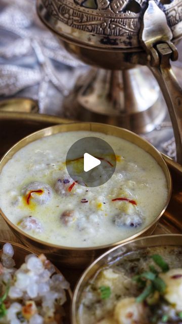 Shaiby Agrawal Chiraniya | Surat 🇮🇳 on Instagram: "Navratri Falhari Series Day 1 - Makhana Kheer

Ingredients:
1 tsp ghee
1 cup Makhana
500 ml Milk
3 tbsp sugar
A pinch of cardamom powder
2 tbsp chopped Almonds & Cashew
Few strands of saffron

#navratri #navratri2024 #falhari #falharirecipes #fasting #fastingrecipes #makhanakheer #indianfood #dessert #kheer #pudding

[navratri, navratri 2024, falhari, falhari recipes, fasting, fasting recipes, makhana kheer, foxnut, indian food, dessert, kheer, pudding]" Indian Food Dessert, Falhari Recipes, Makhana Kheer, Navratri 2024, Fasting Recipes, Cardamom Powder, Food Dessert, Ghee, Indian Food