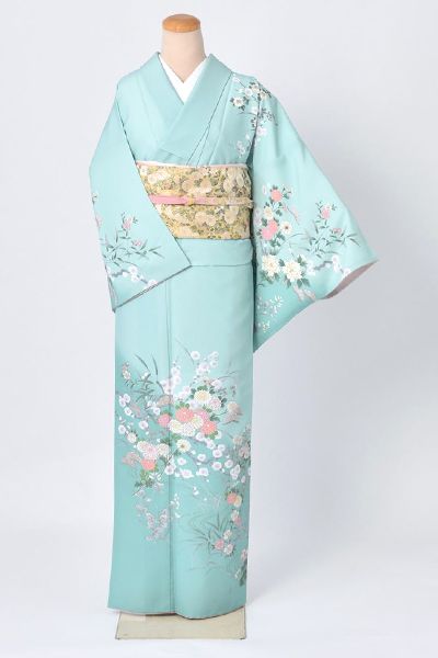 Tomesode Kimono, Kimono Aesthetic, Teal Kimono, Kabuki Costume, Japanese Traditional Clothing, Cute Kimonos, Traditional Japanese Kimono, Kimono Design, Womens Kimono