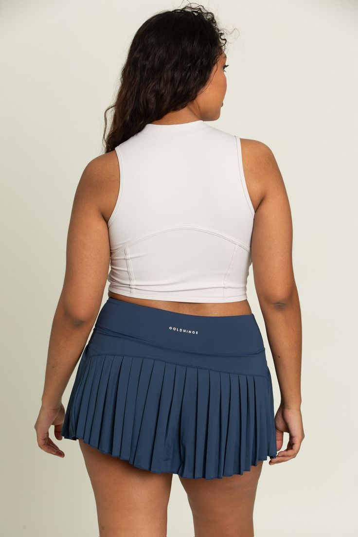 Smoke Sleeveless Crop Top is everything you'll want in a tank top & more. Made out of sweat-wicking, high-performance material, this tank features a high neck and corset lining detail for an extra pop. Functional Sleeveless Crop Top With Built-in Bra, Compressive Sleeveless Activewear With Built-in Bra, Sleeveless Gym Crop Top With Built-in Bra, Fitted Sleeveless Sports Bra, Athleisure Tank Top With Built-in Shorts For Workout, Functional Sleeveless Top With Built-in Bra, Sleeveless Crop Top With Built-in Bra For Training, Versatile Sports Bra With Mesh Back, Compression Sleeveless Tops With Medium Bust Support